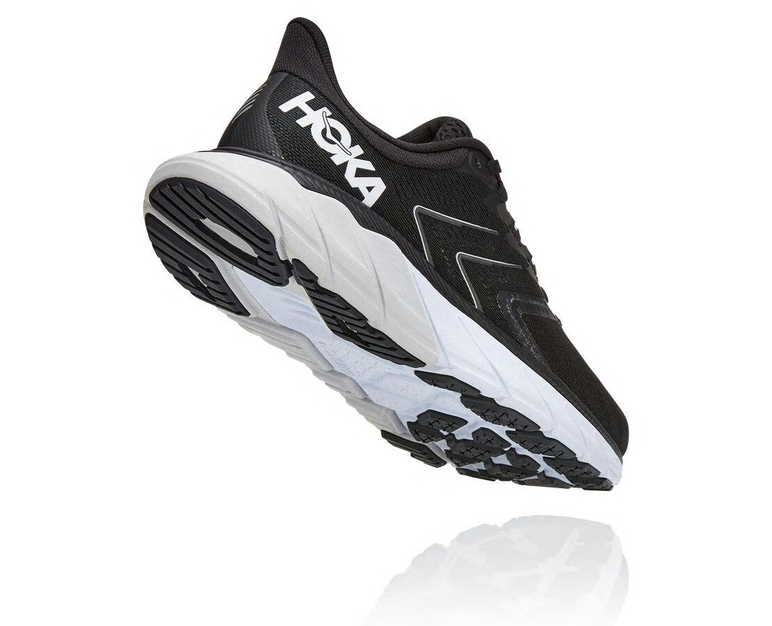 Women's Arahi 5 Black / White